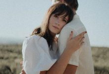 梦见捡到四张一百元,梦见捡到很多百元 - 识趣