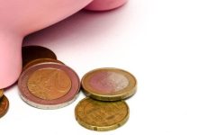 关灯吃面是什么梗? 什么是基金关灯吃面 - 识趣