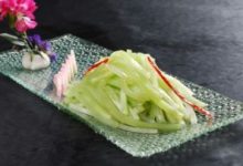 莴笋开花了还能吃吗 莴苣素口感会有轻微苦味 - 识趣